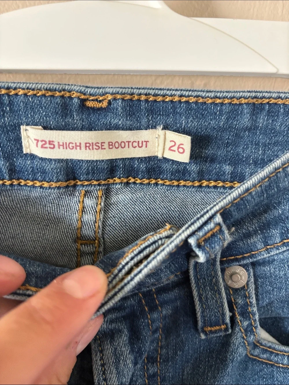 725 High Rise Bootcut - Picture 2 of 3